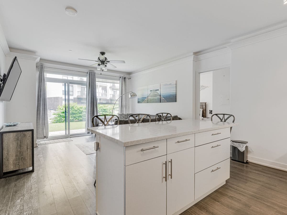 333 Sea Ray Avenue D105, Innisfil, ON L9S 0M3