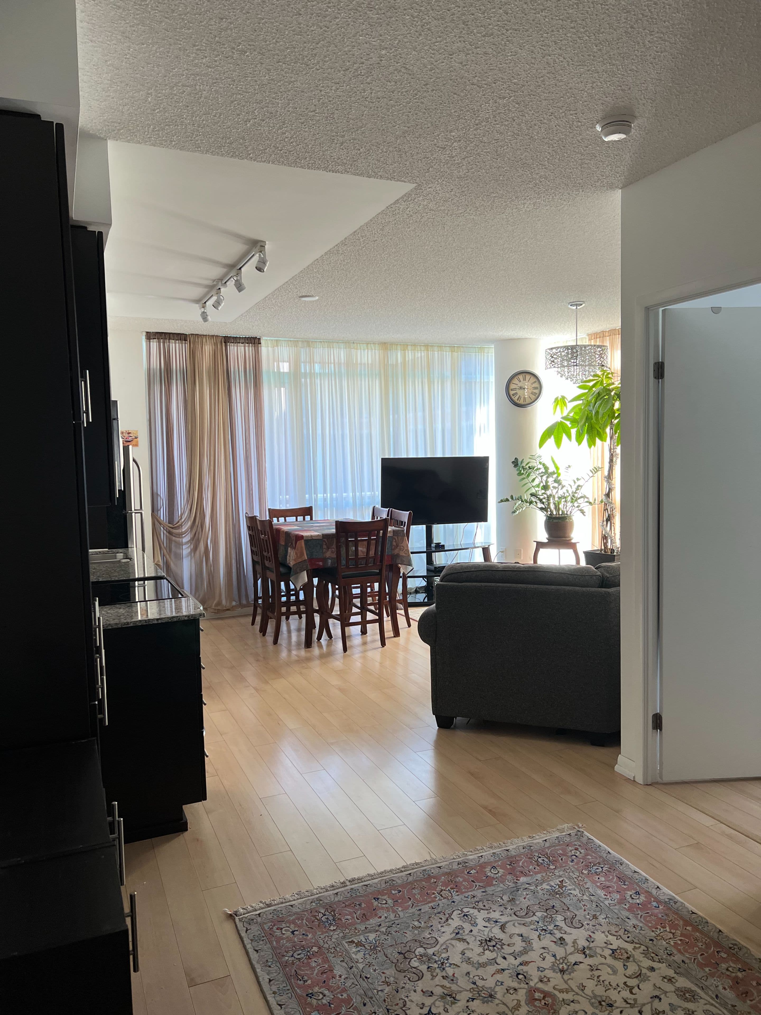 800 Lawrence Avenue W 623, Toronto W04, ON M6A 0B1