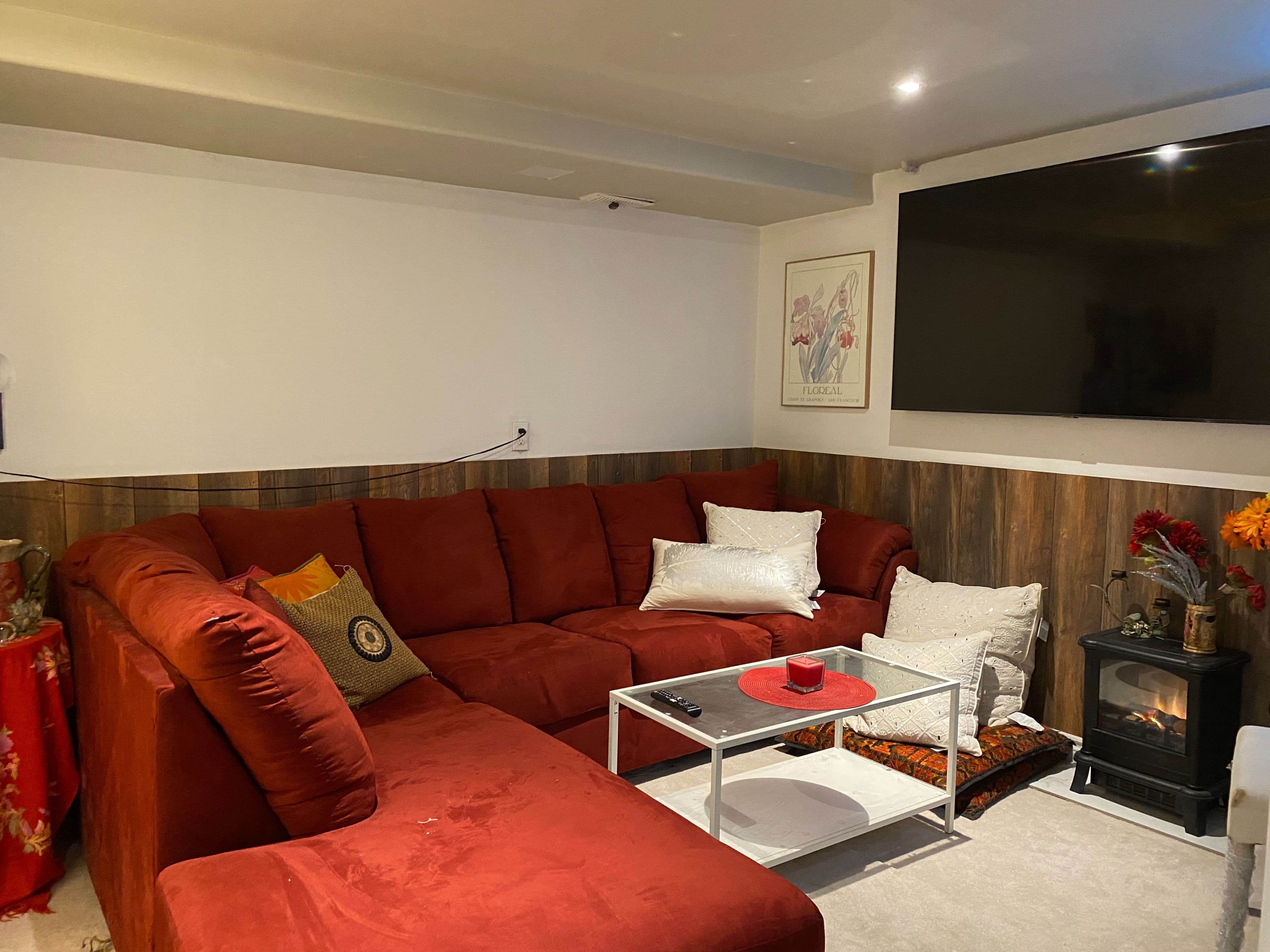 5966 Frontenac Street, Niagara Falls, ON L2G 3B2