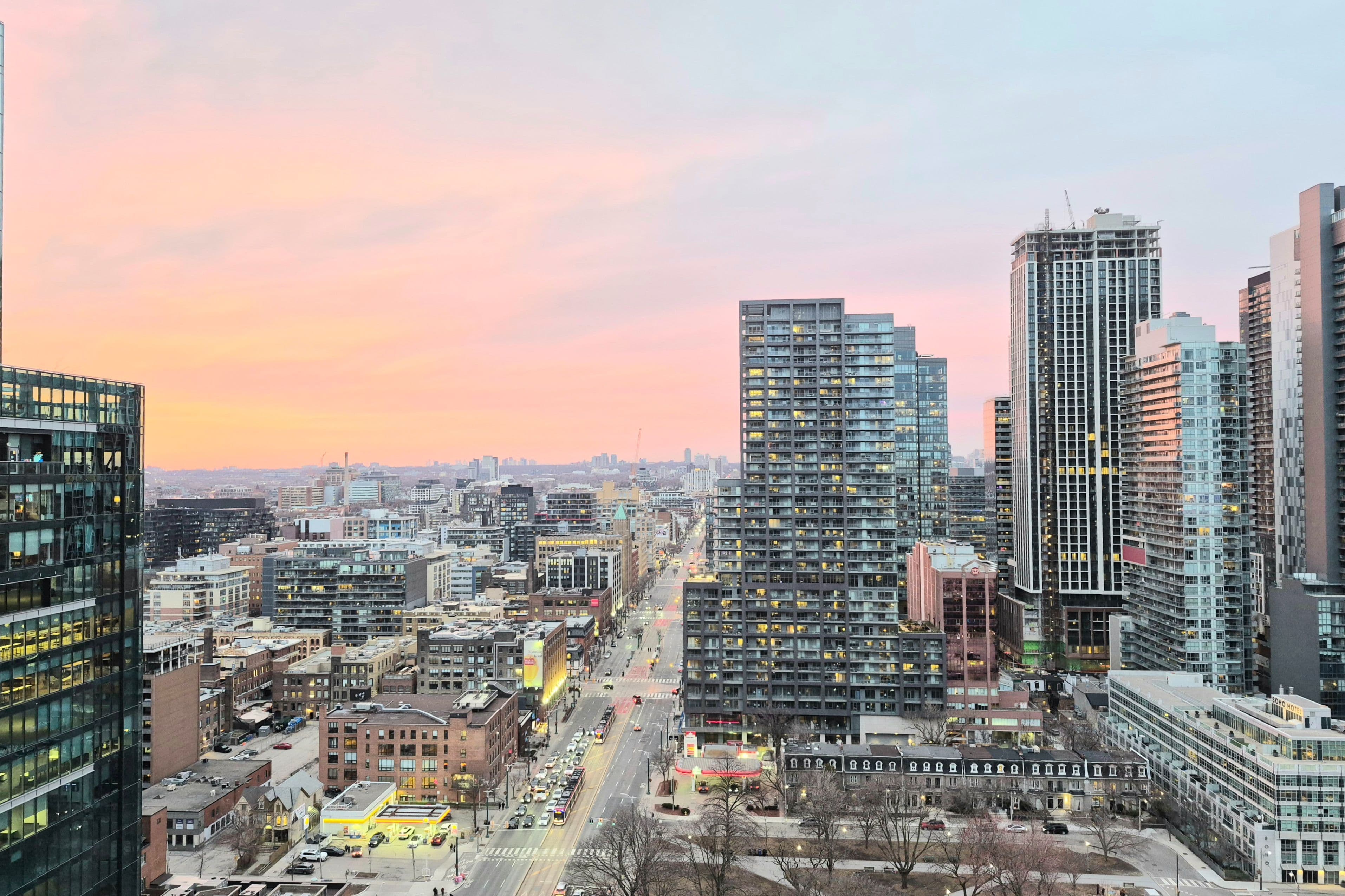 397 Front Street W 3305, Toronto C01, ON M5V 3S1