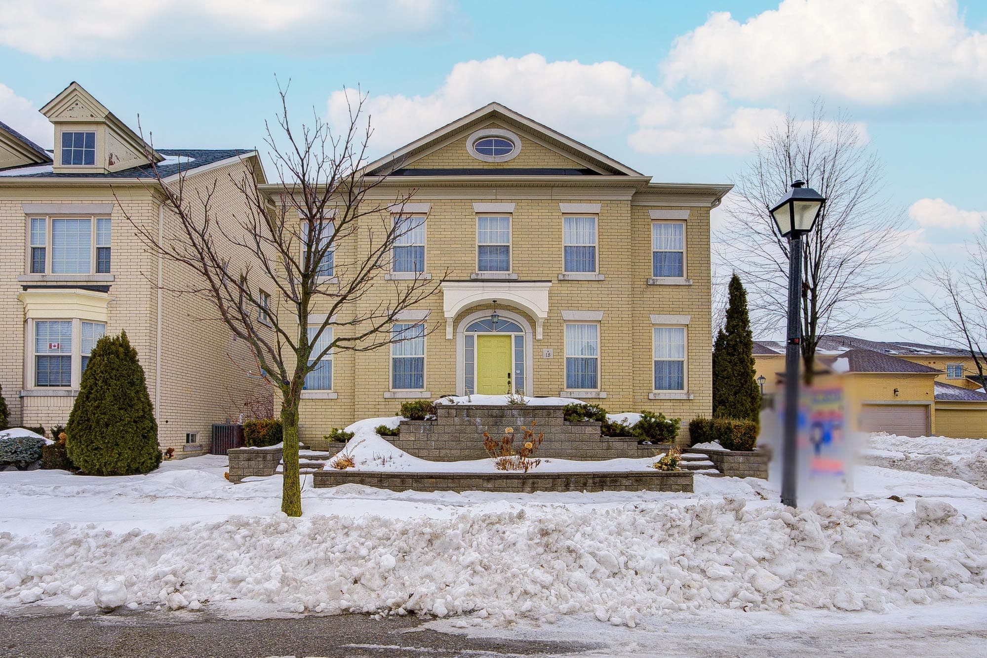 18 Orr Farm Road, Markham, ON L6C 0A3