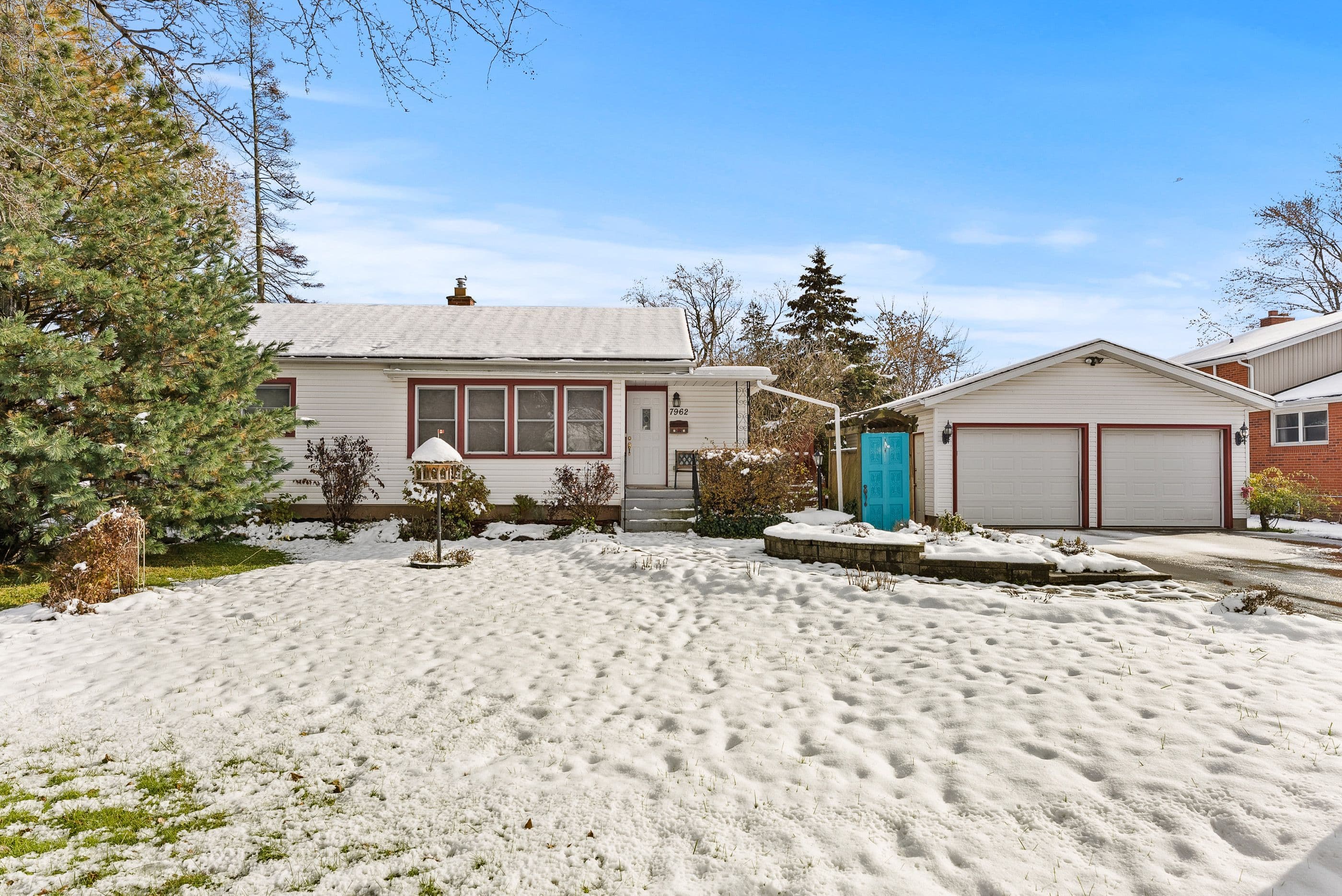 7962 Booth Street, Niagara Falls, ON L2H 1E8