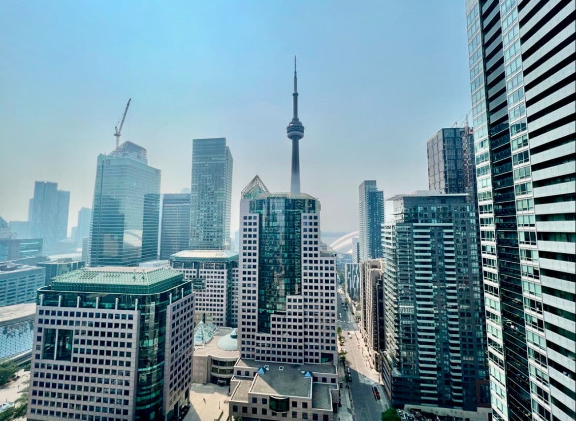 99 John Street 2902, Toronto C01, ON M5H 3G2