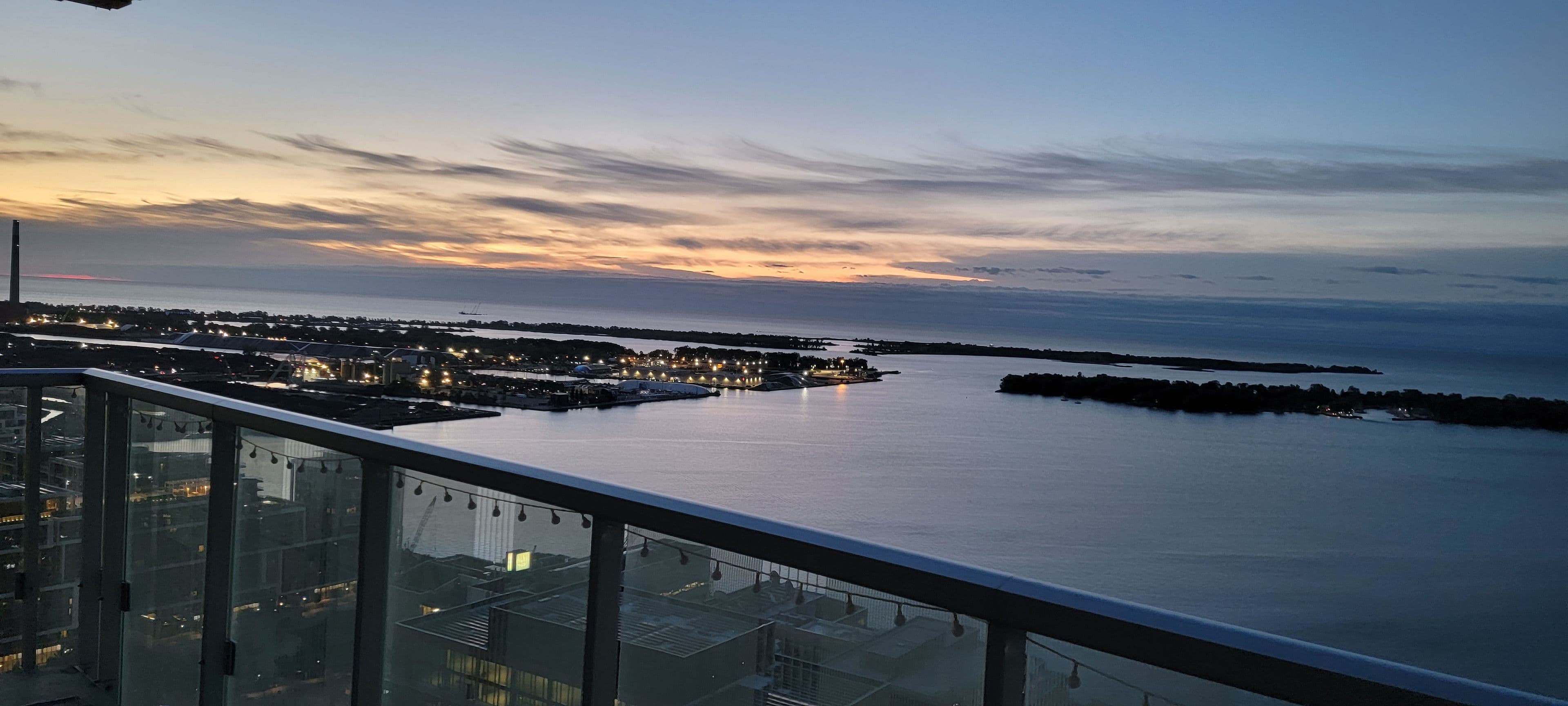 20 Richardson Street E 3004, Toronto C08, ON M5A 0S6