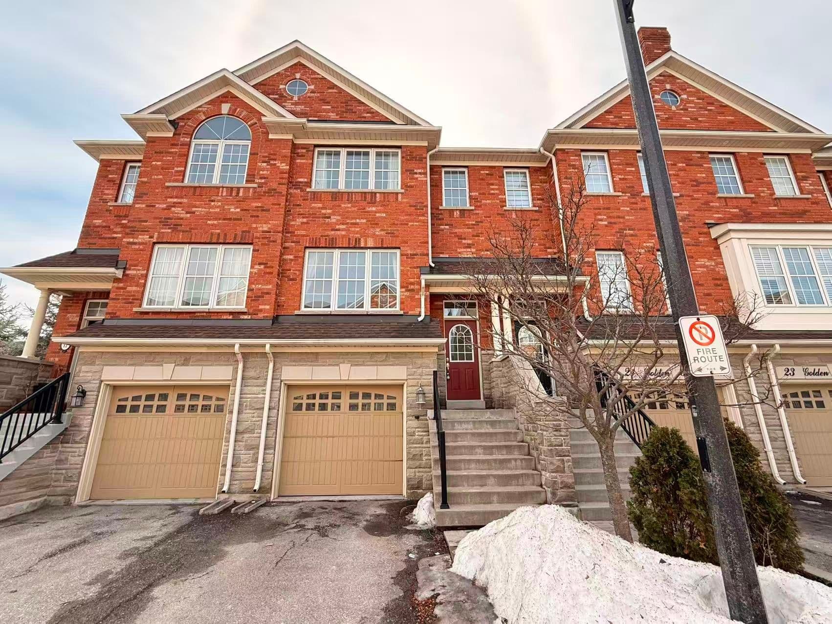 19 Golden Spruce Lane, Vaughan, ON L6A 0J6