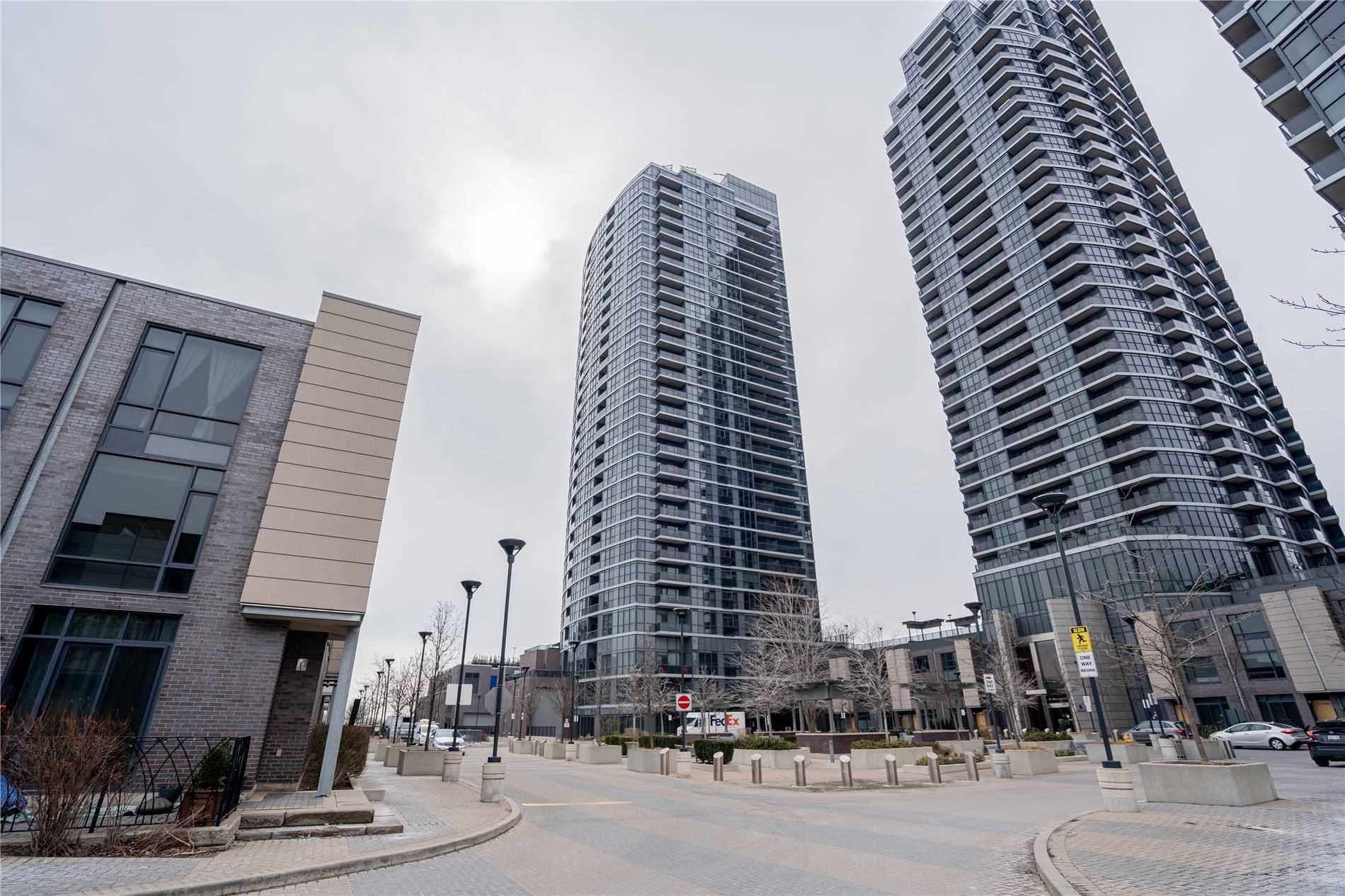 9 Valhalla Inn Road 906, Toronto W08, ON M9B 0B2