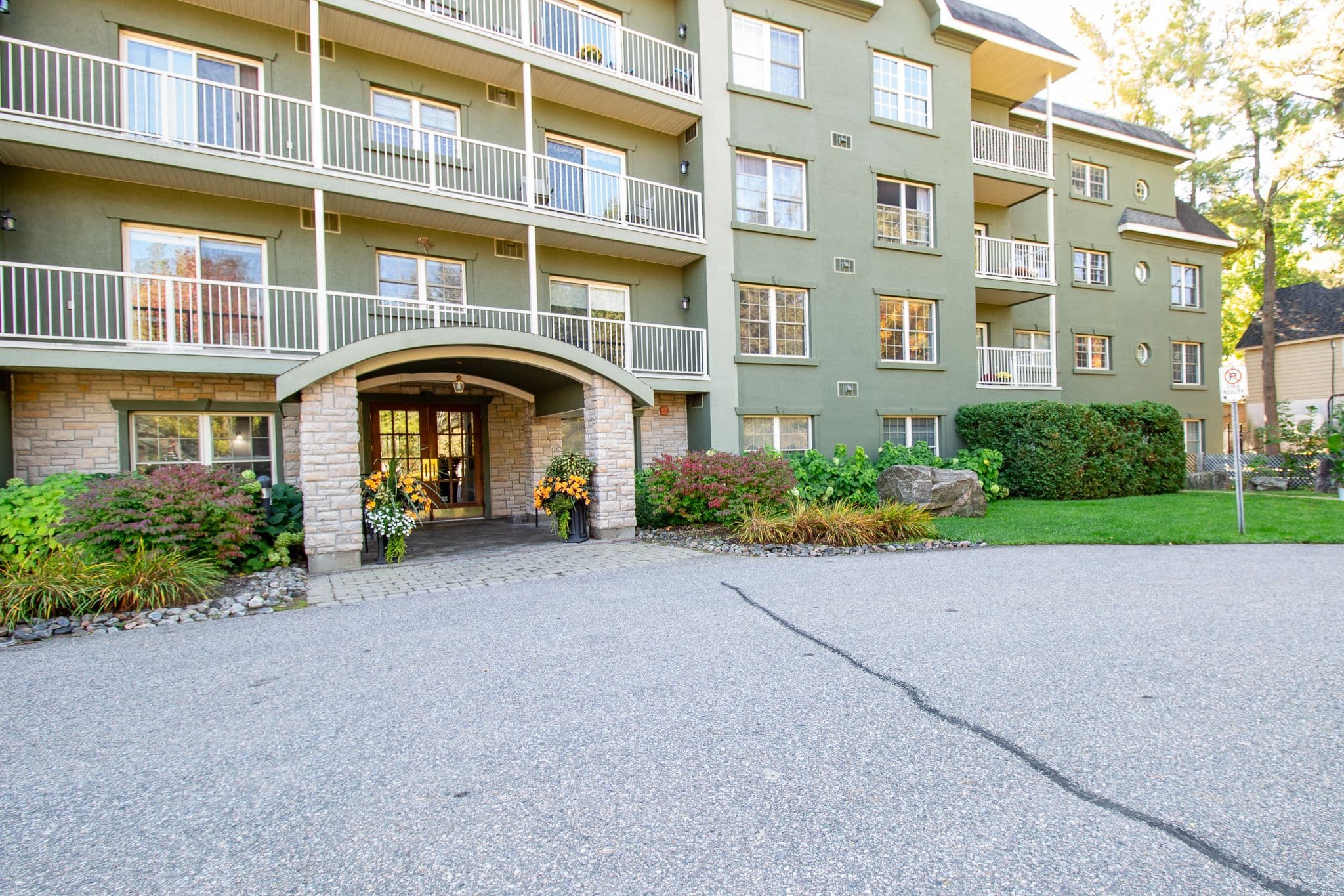 24 Ontario Street 110, Bracebridge, ON P1L 2H5