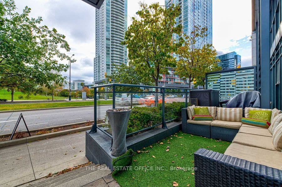112 Fort York Boulevard G09, Toronto C01, ON M5V 4A7