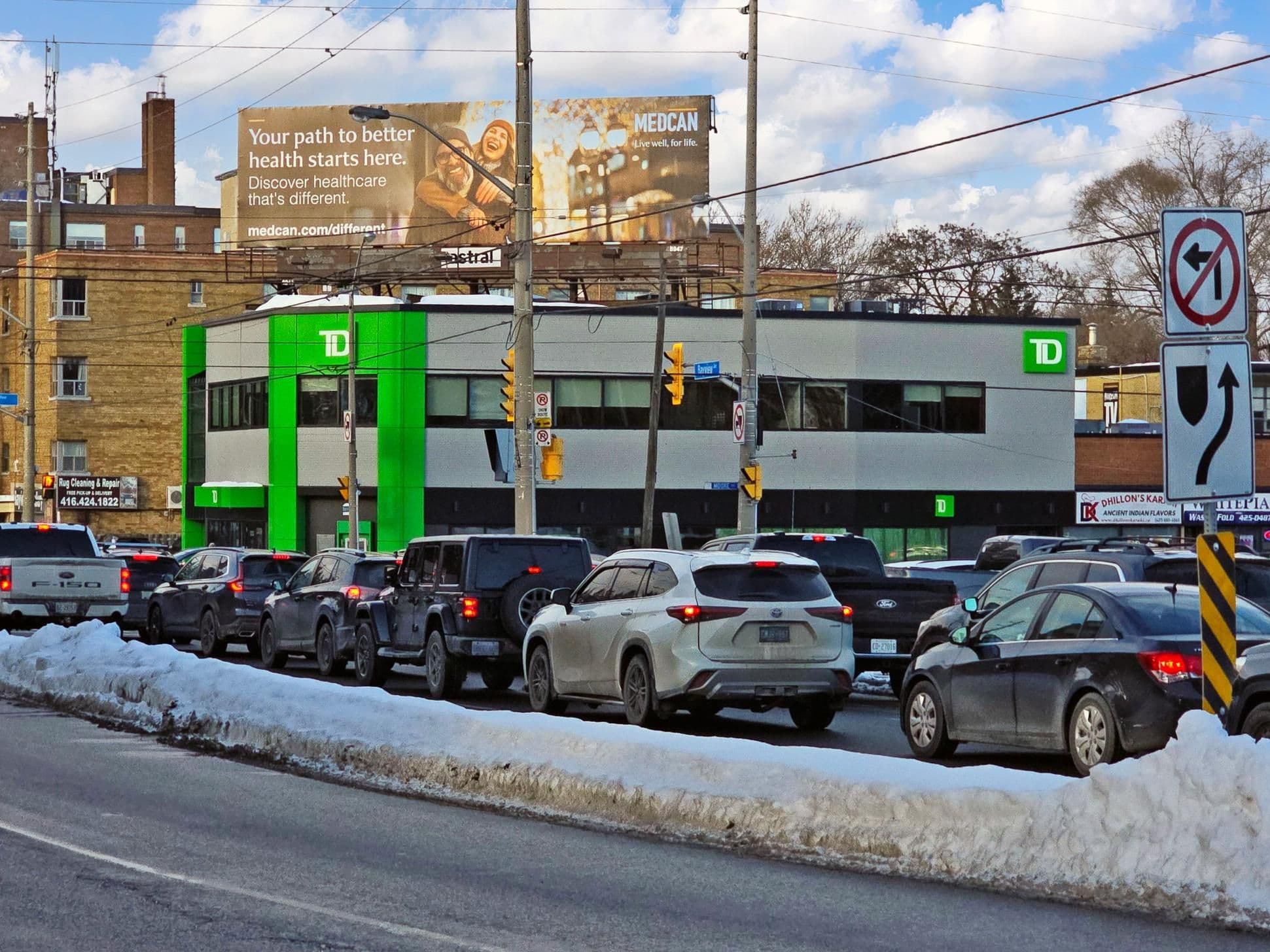 31 Evergreen Gardens, Toronto C11, ON M4G 2Z5