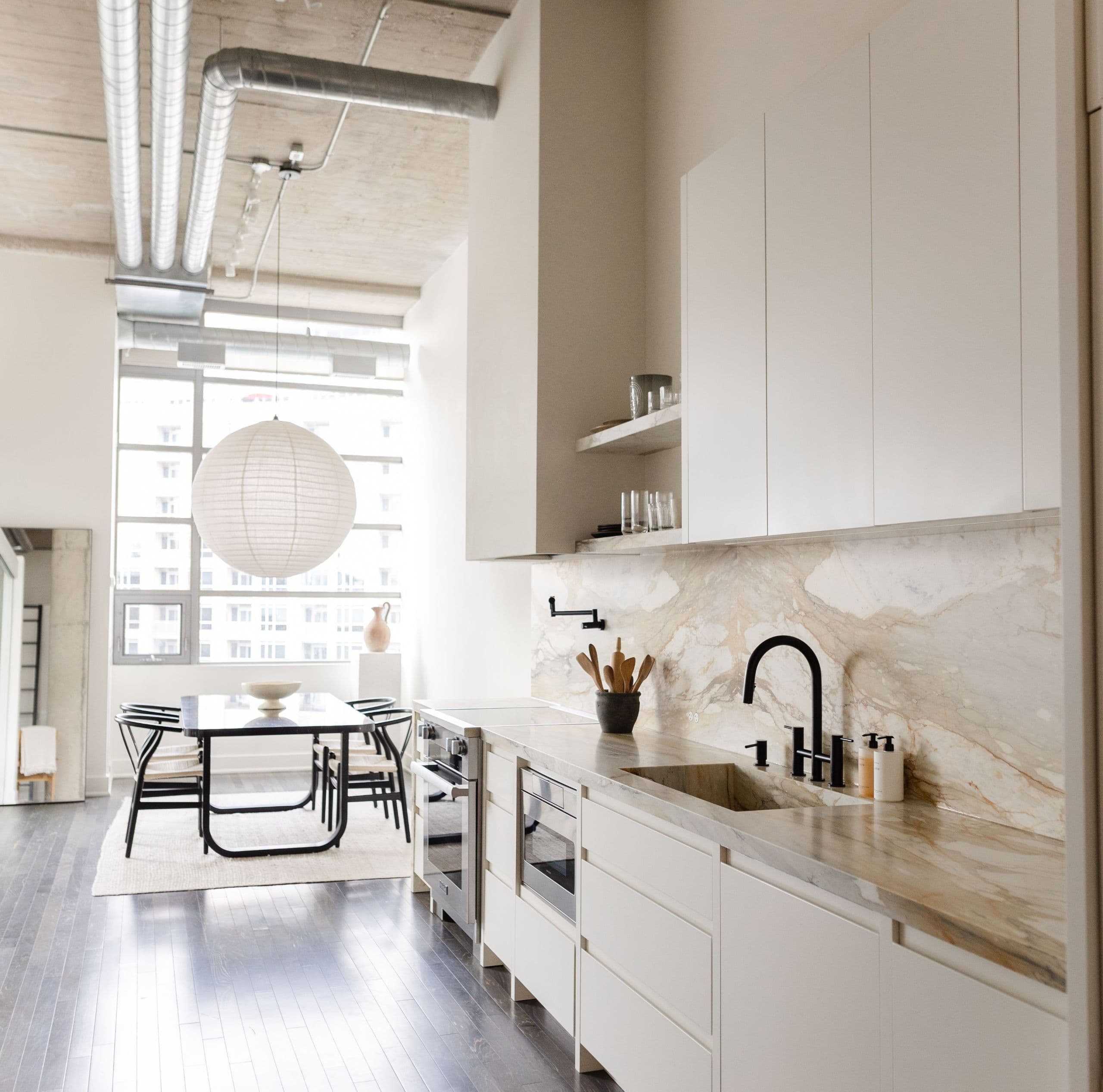 637 Lake Shore Boulevard W 318, Toronto C01, ON M5V 3J6