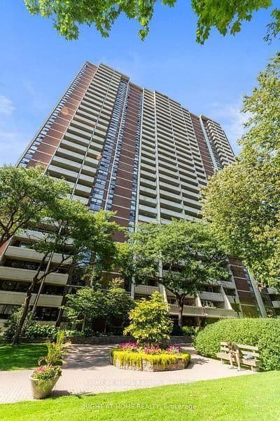 40 Homewood Avenue 2201, Toronto C08, ON M4Y 2K2