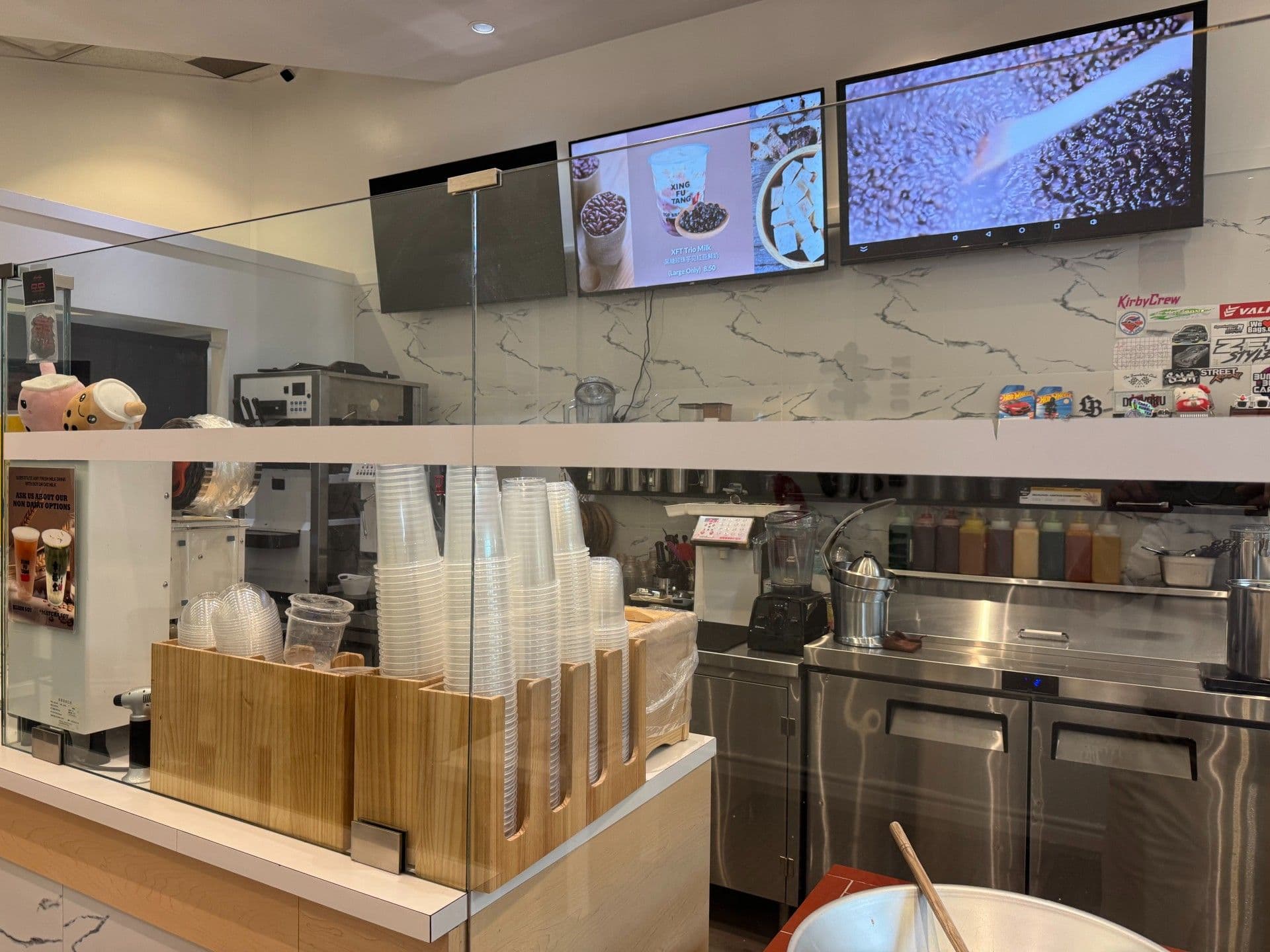 1177 Central Parkway W 22C, Mississauga, ON L5C 4P3