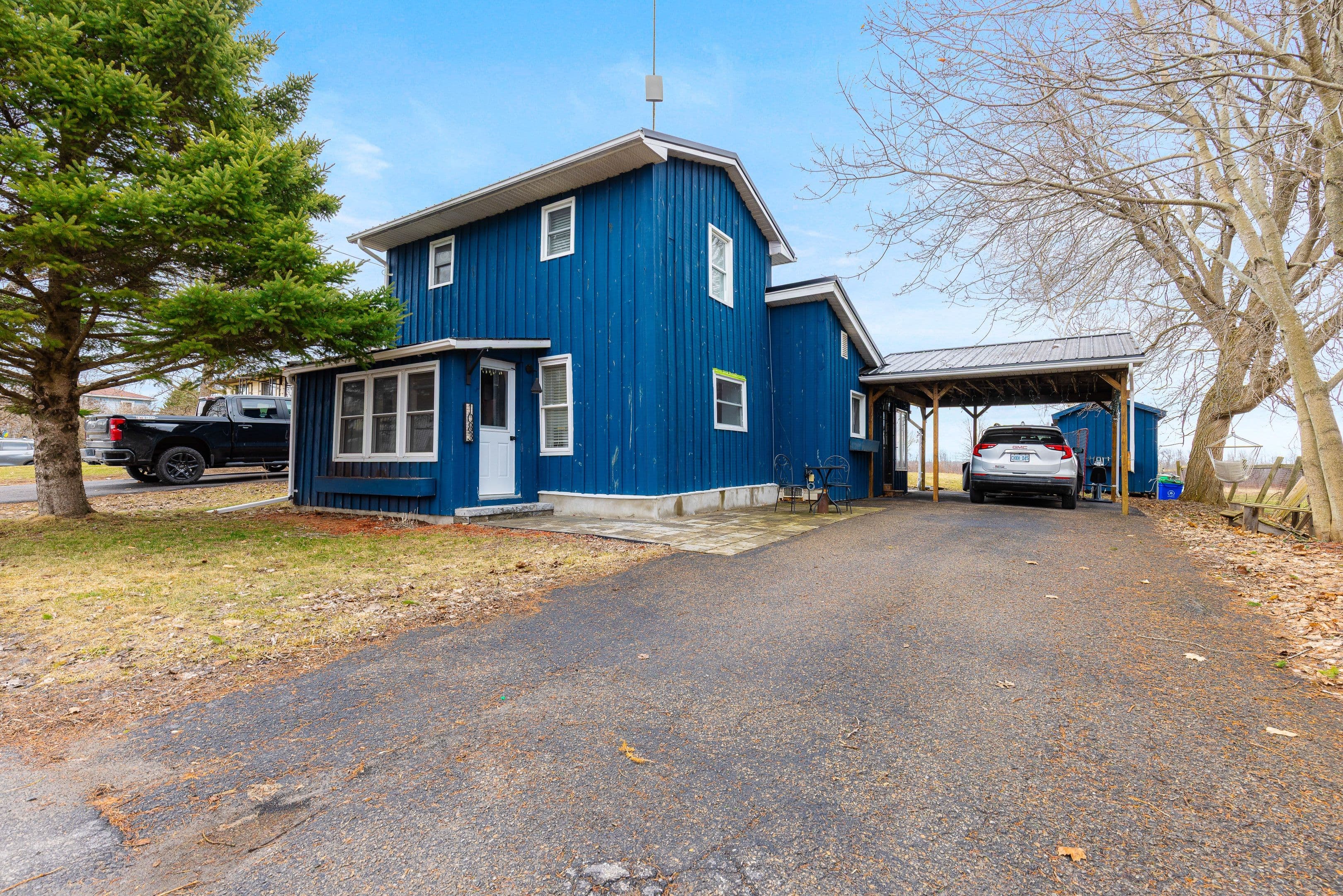 1083 County Road 16 Road, Merrickville-Wolford, ON K0G 1G0