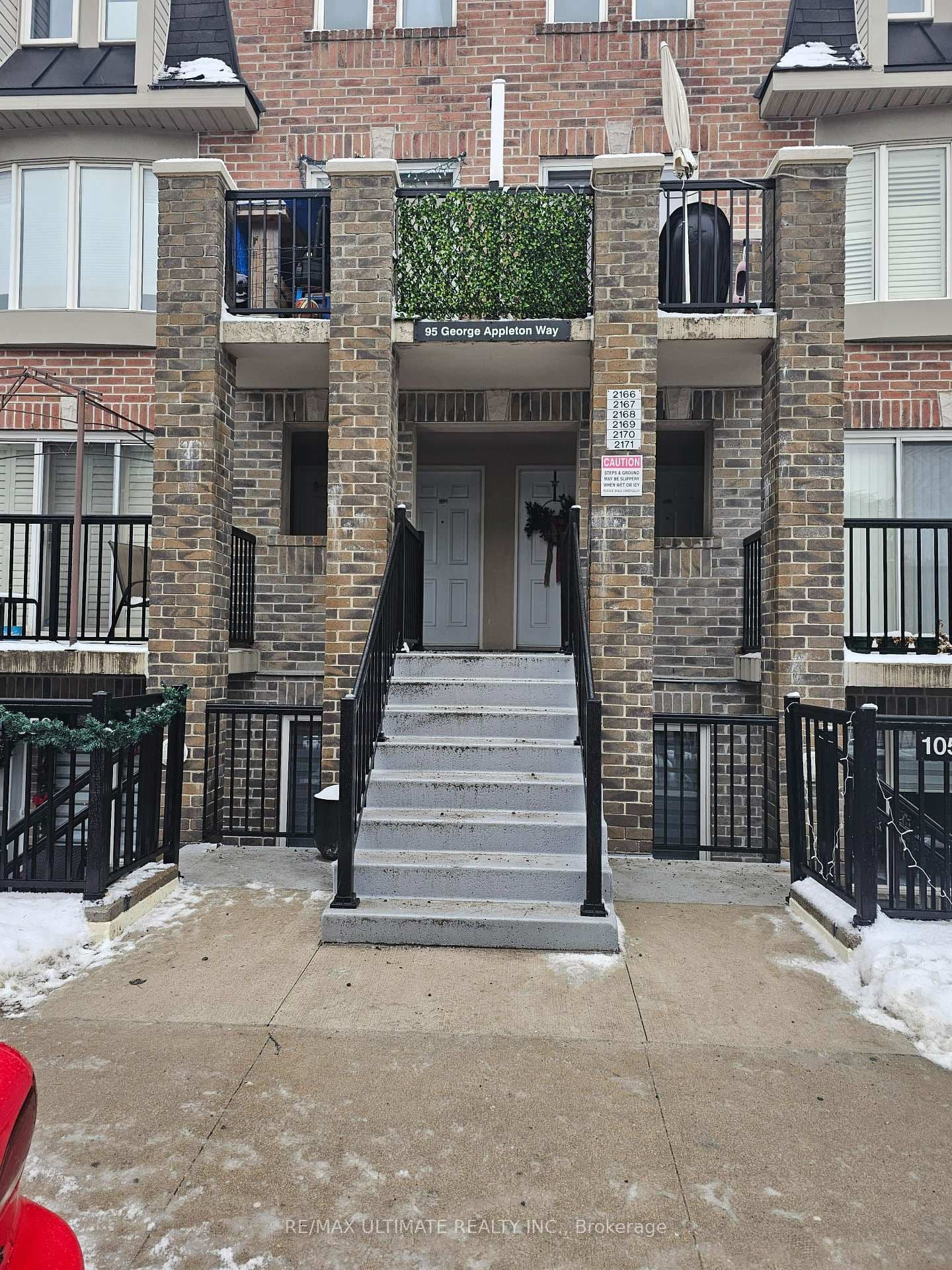 95 George Appleton Way W 2168, Toronto W05, ON M3M 0A2