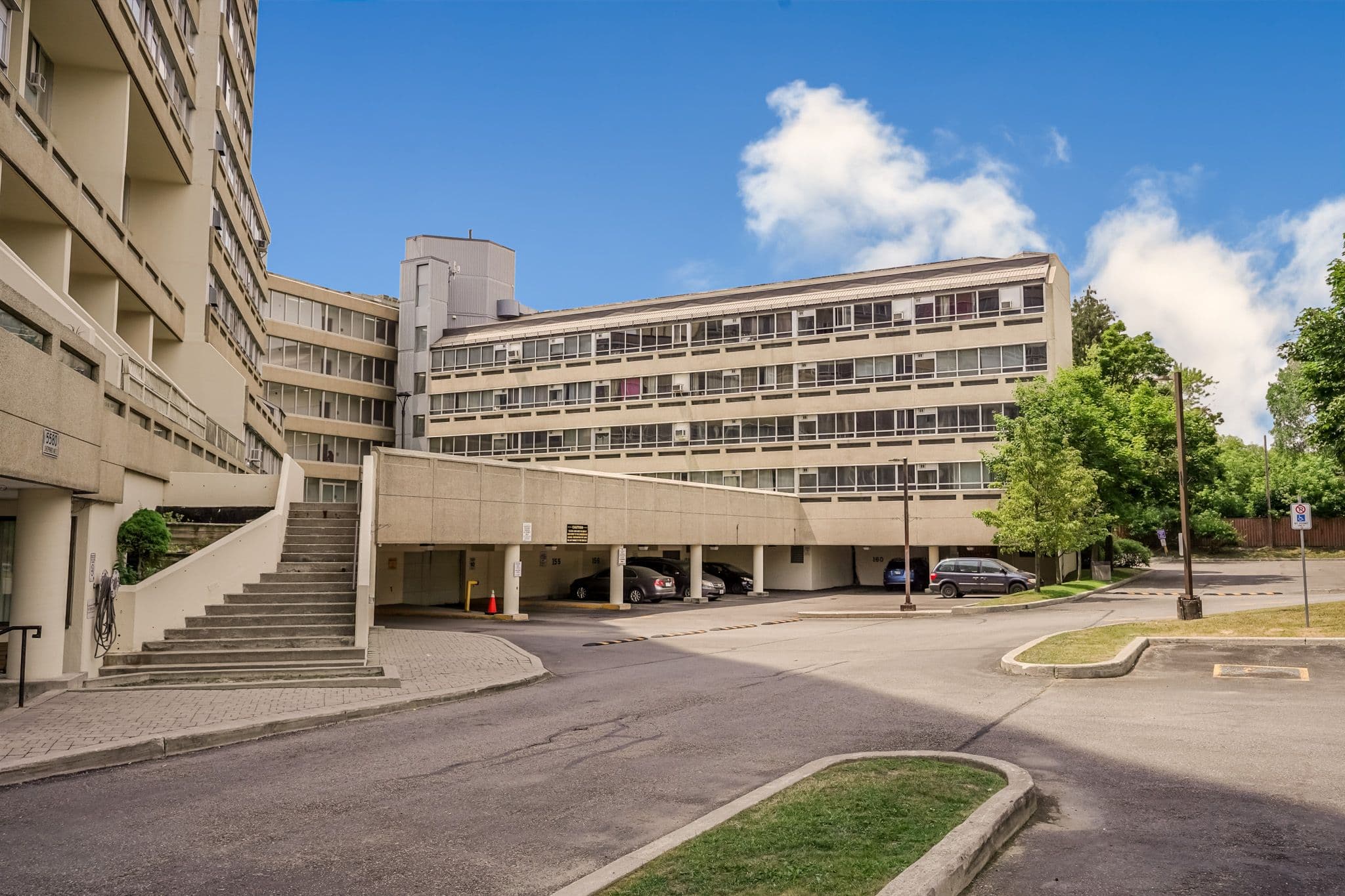 5580 Sheppard Avenue E 205, Toronto E11, ON M1B 2L3