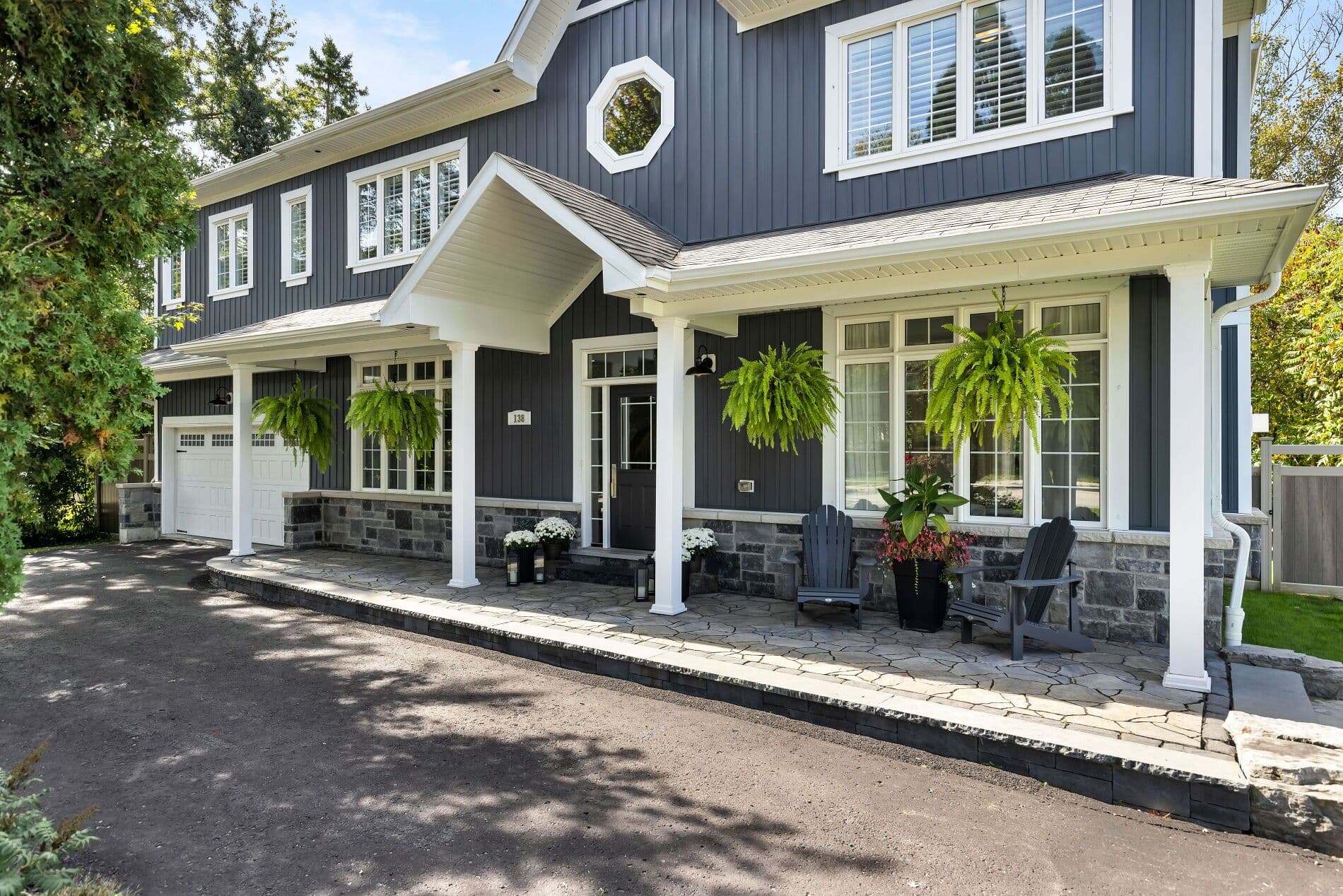 138 Roxborough Road, Newmarket, ON L3Y 3L3