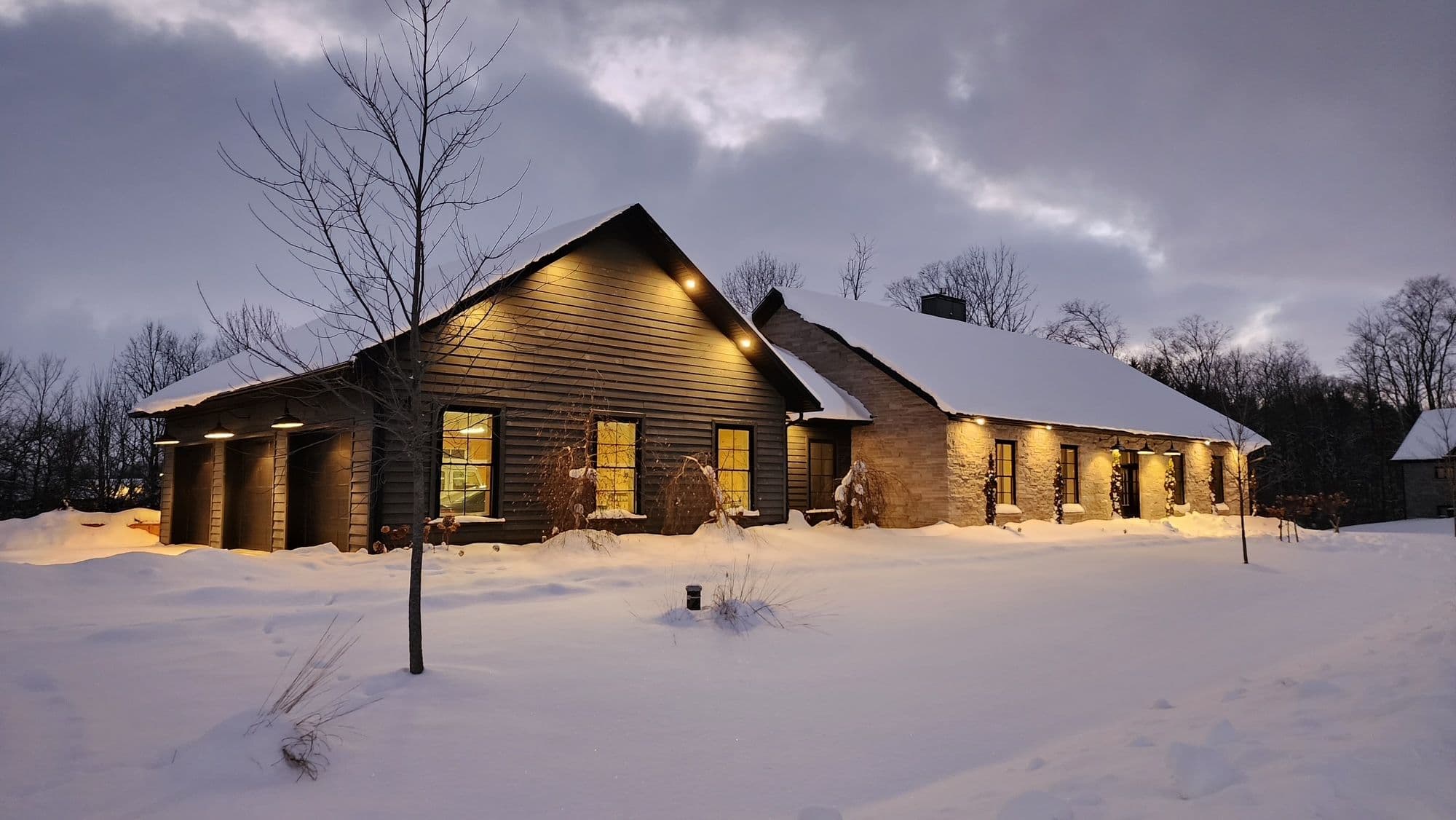 141 Ruth Anne Place W, Mapleton, ON N0G 2K0