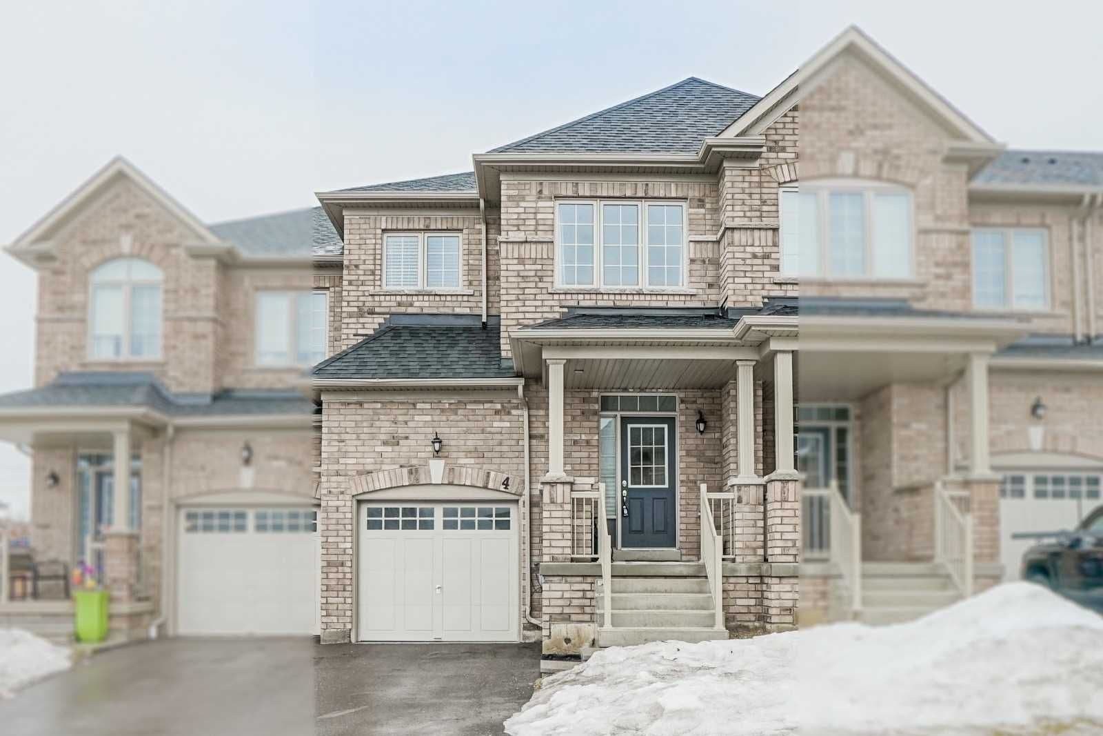 4 RIMROCK Crescent, Whitby, ON L1N 0E5