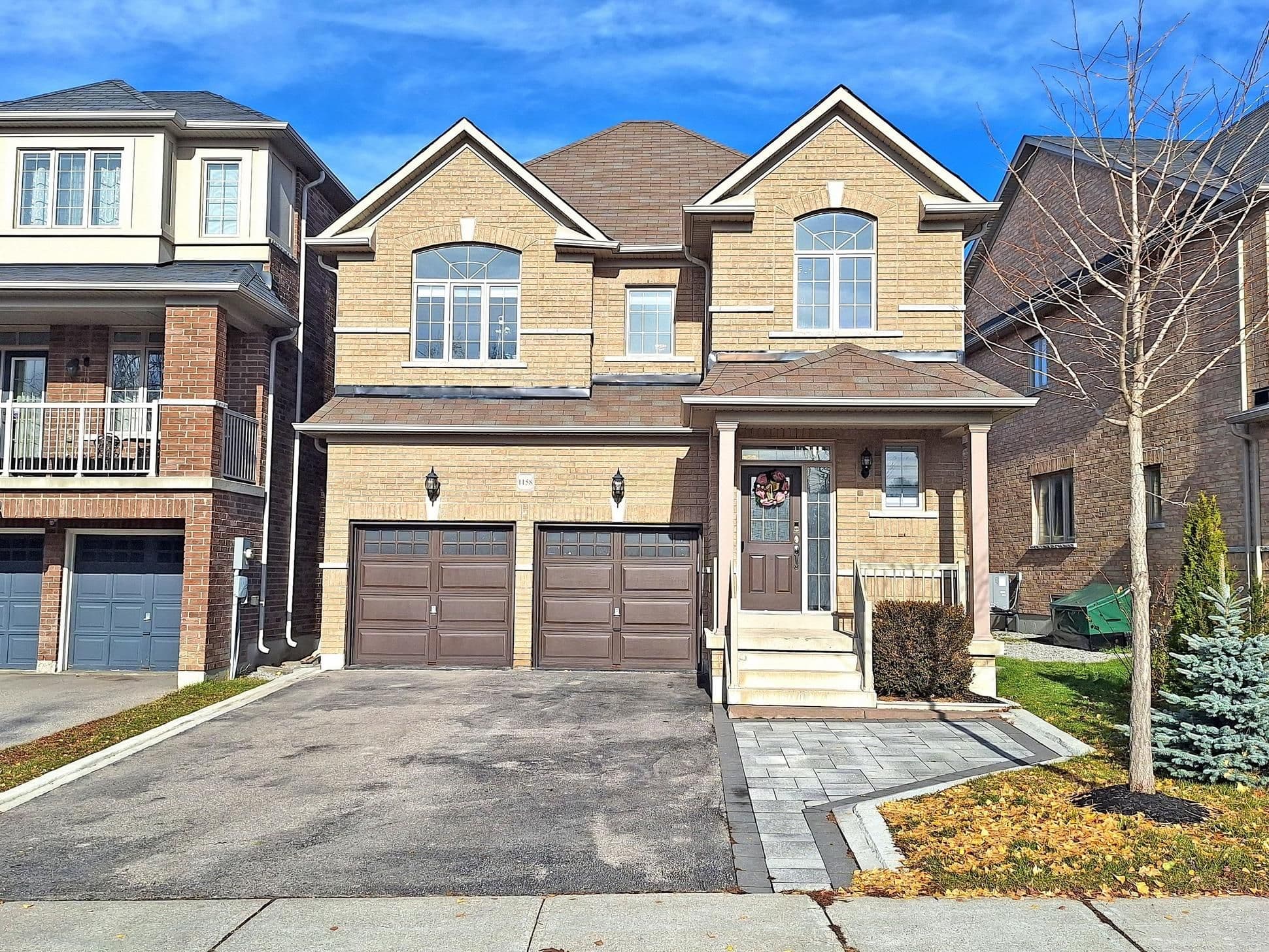 1158 Atkins Drive, Newmarket, ON L3X 0A6