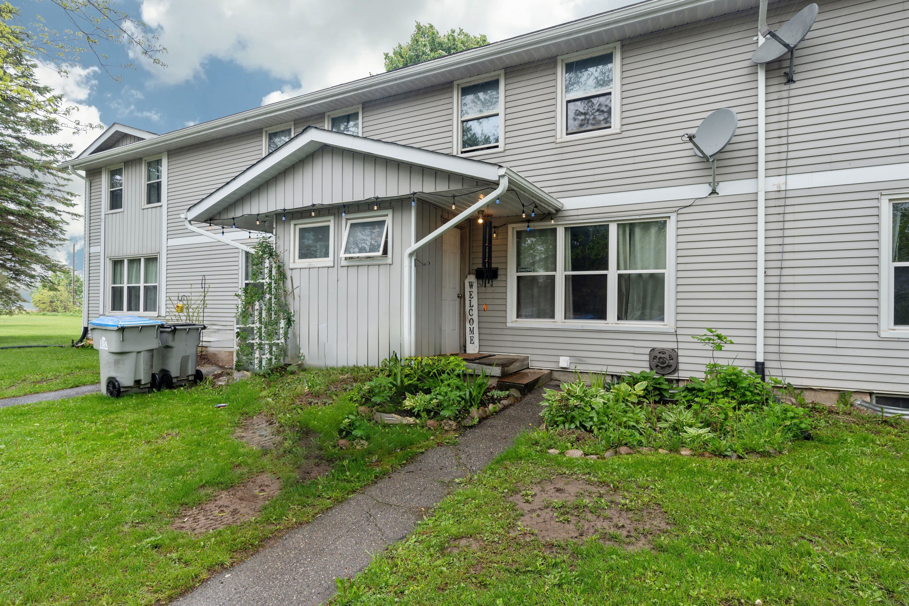 31 St Charles Place 31, Huron East, ON N0M 1L0