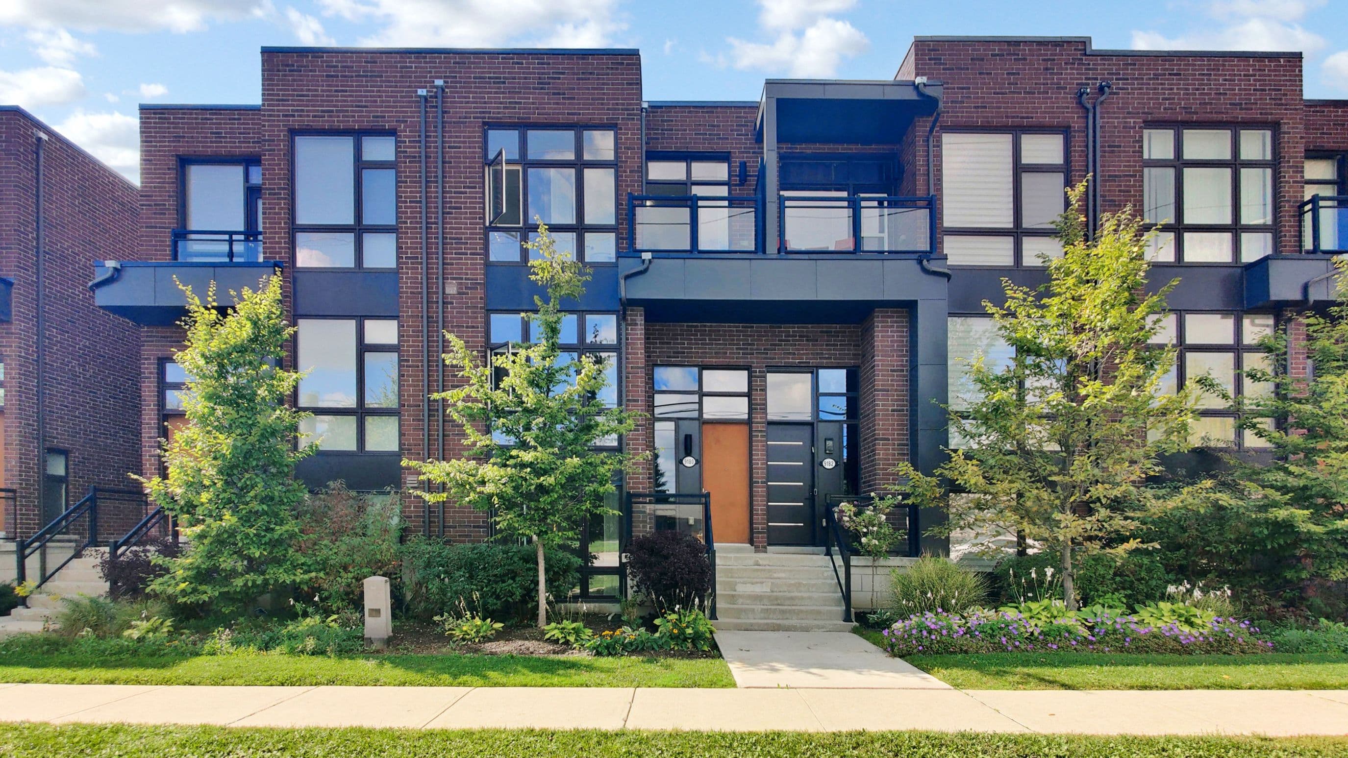 9180 Bathurst Street, Vaughan, ON L4J 0K1