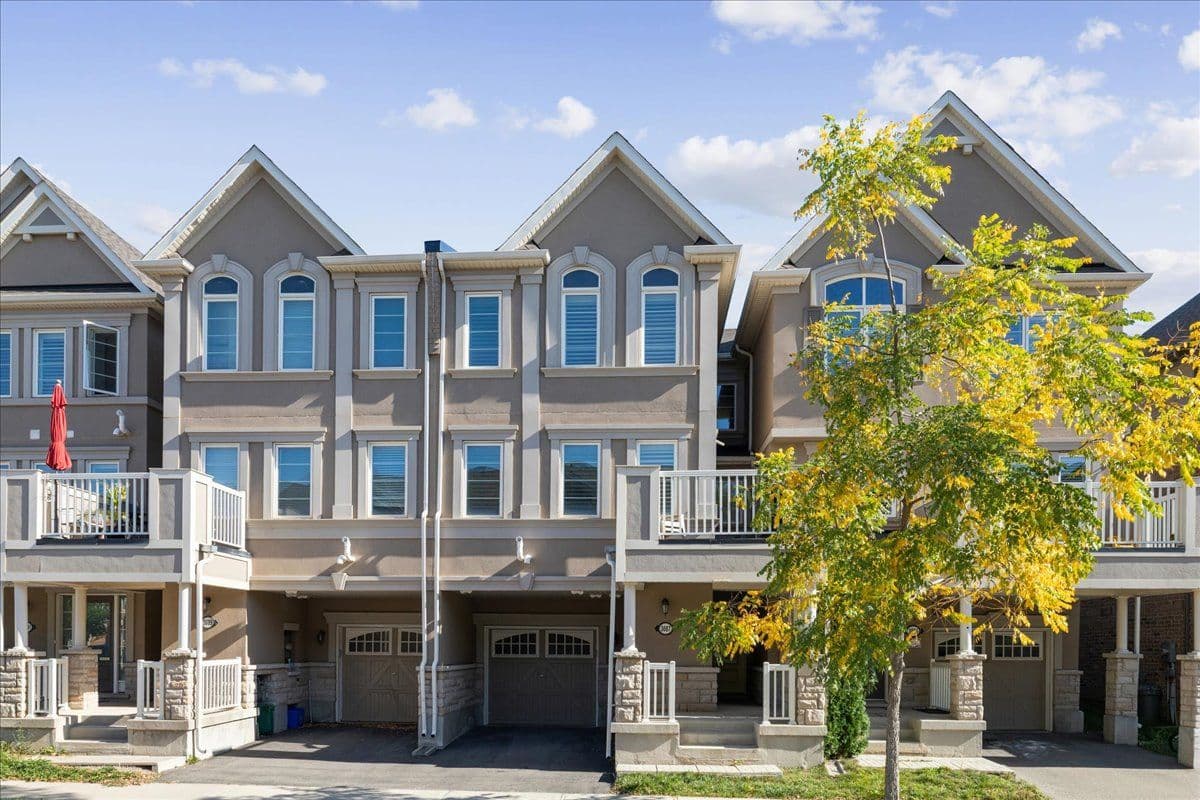 3087 Mistletoe Gardens, Oakville, ON L6M 0Y7