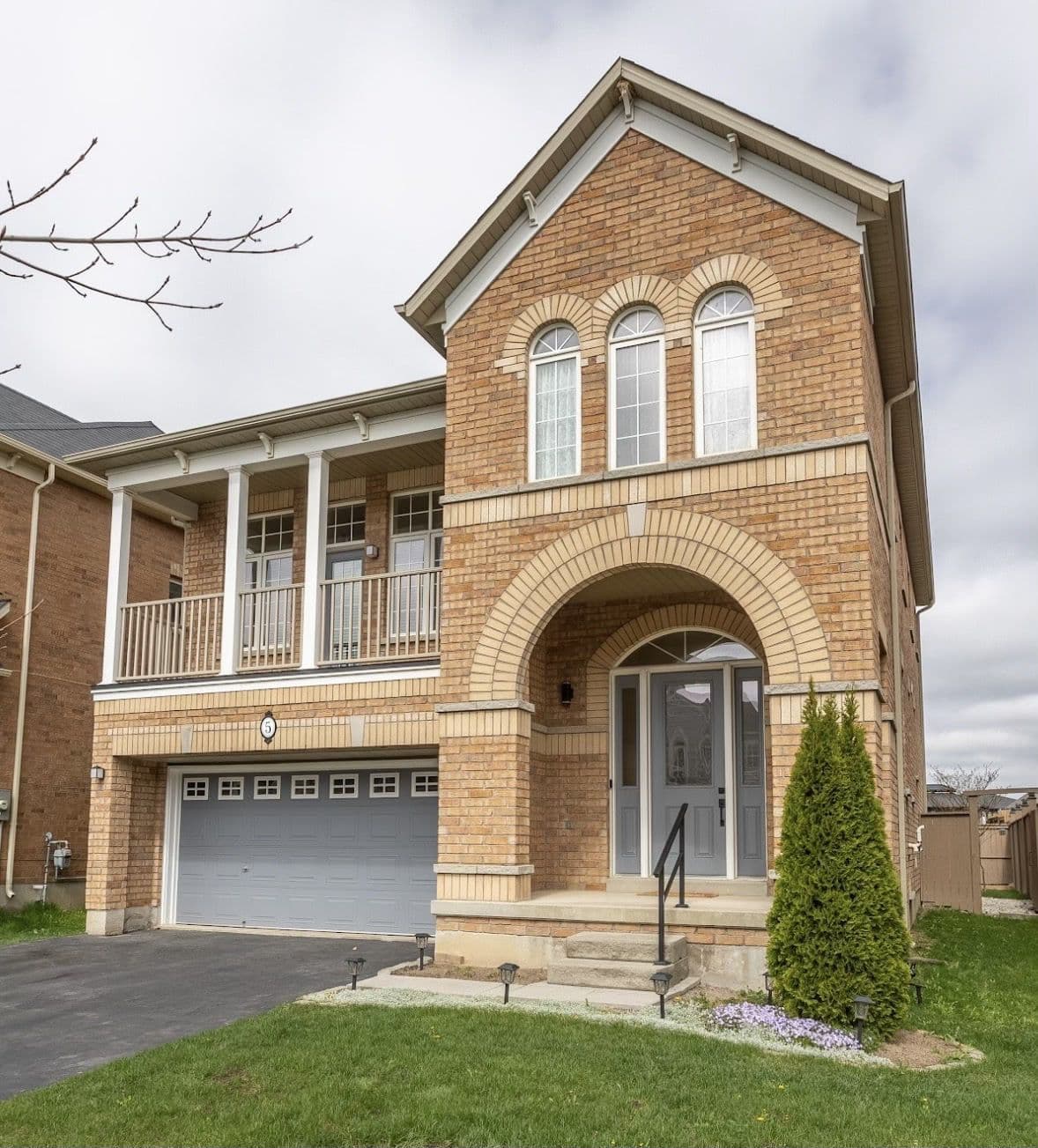 5 Juneberry Road, Thorold, ON L2V 0B2