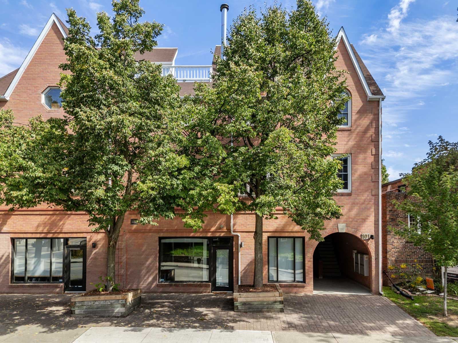 101 Glen Manor Drive S 13, Toronto E02, ON M4E 3V3